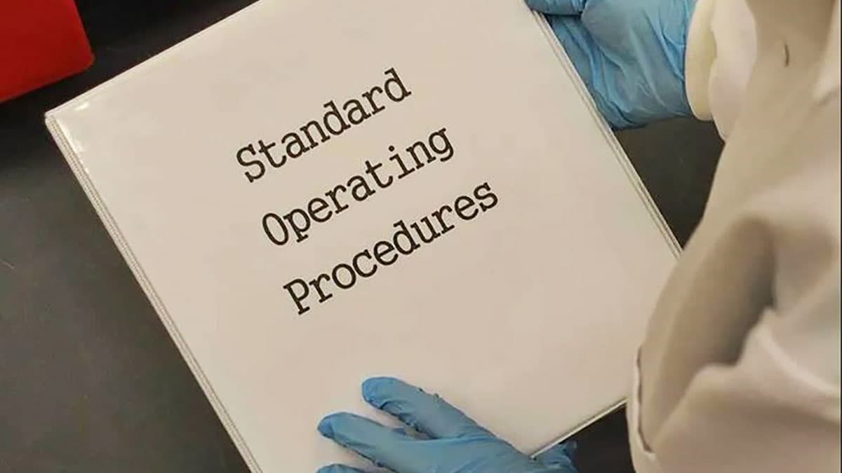 الزام وجود روش های اجرایی استاندارد در آزمایشگاه