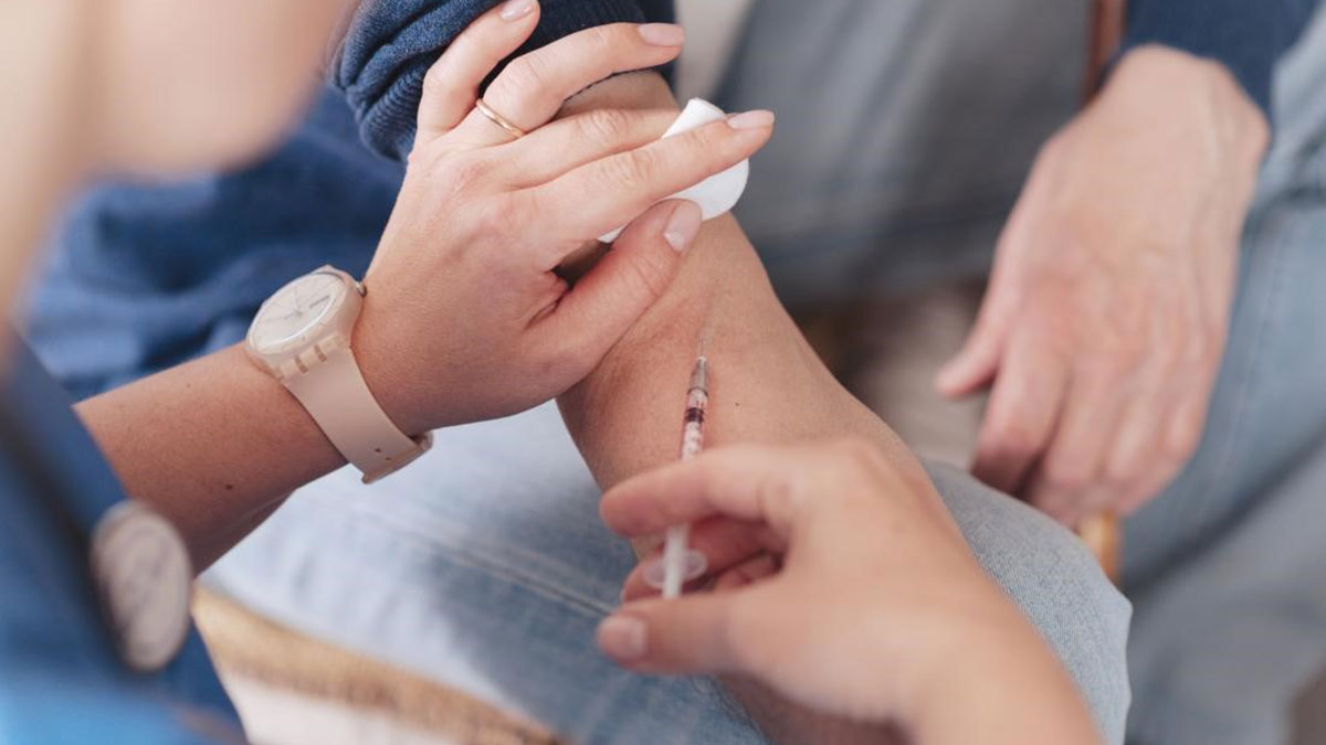 اهمیت انجام آزمایشات تشخیص هپاتیت C